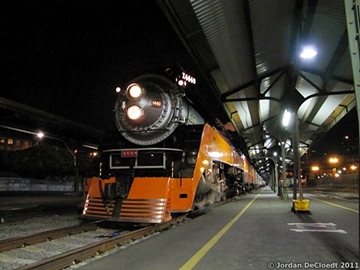 4449 at Union Station